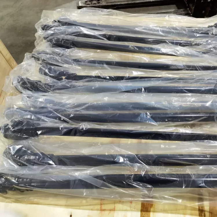 The picture shows the pto axes arranged together in independent plastic bags