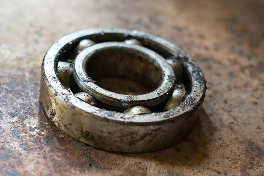 7 Signs Your Tractor Bearing Needs Replacement