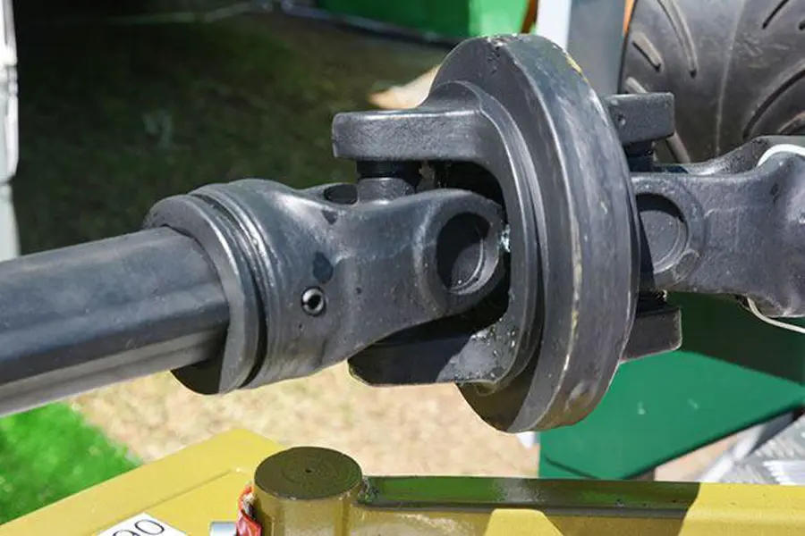 How to Identify a Worn Universal Joint on Farm Machinery